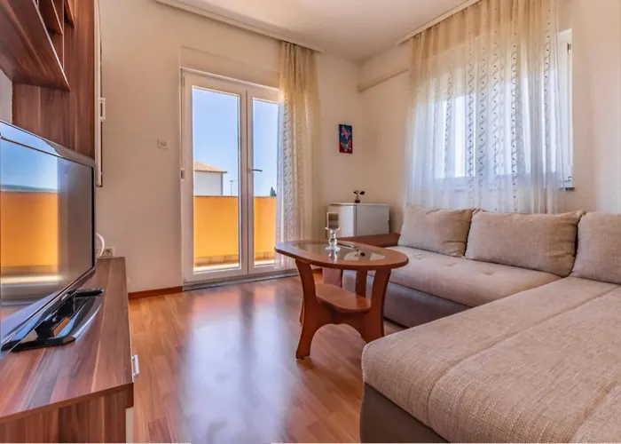 Gostinjska kuća Giovanni 3*